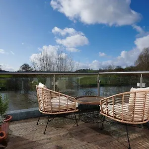 The Boathouse 4*, Bath Royaume-Uni
