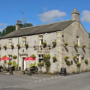 https://the-victoria-malham.yorkshirehotels.net